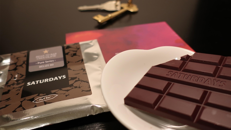 札幌発Bean to Barスタイル”ＳＡＴＵＲＤＡＹＳ”チョコレートで寛ぎのベッドサイドショコラを